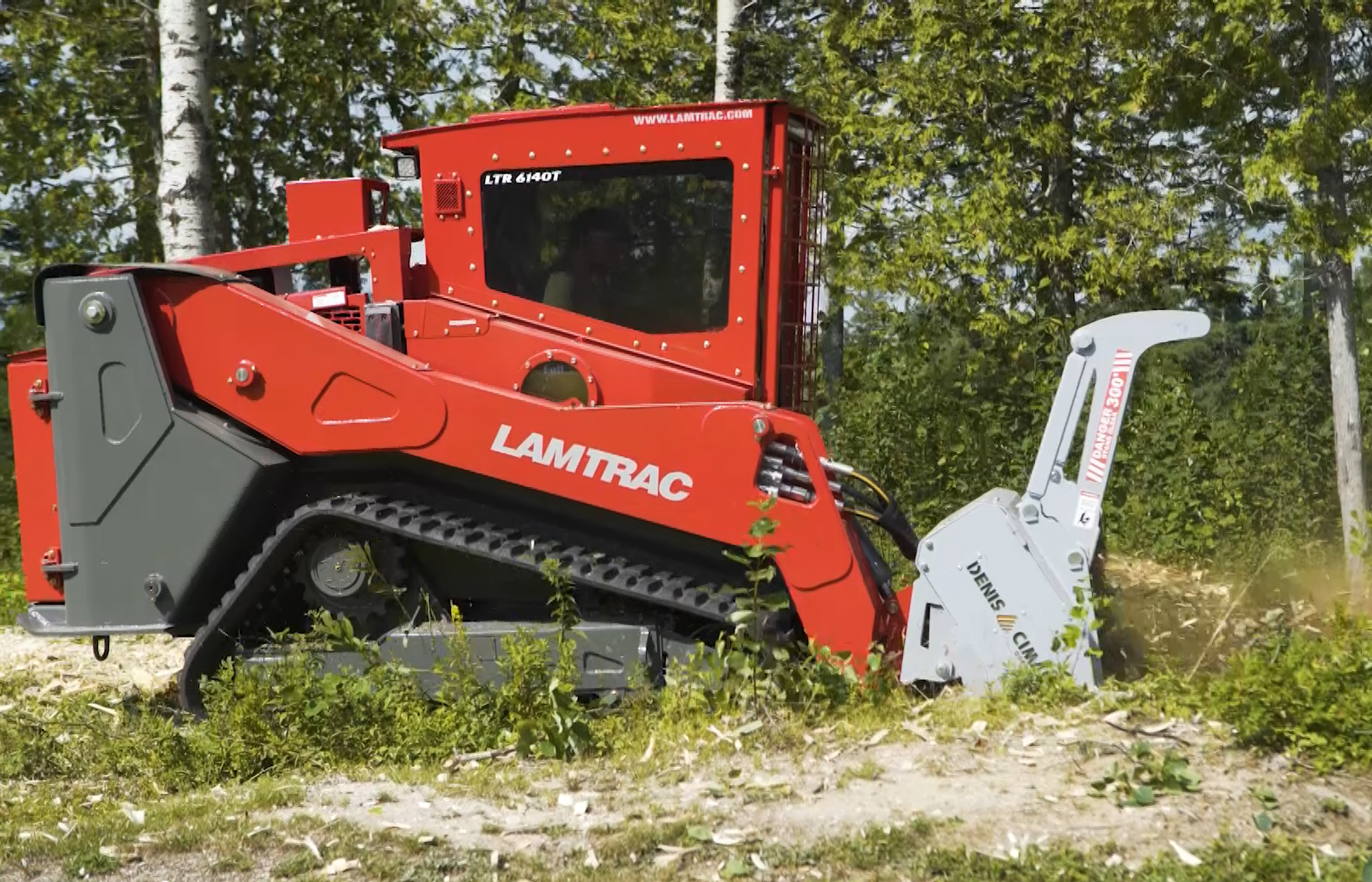 Land Clearing Equipment Dealers: Trustworthy Suppliers